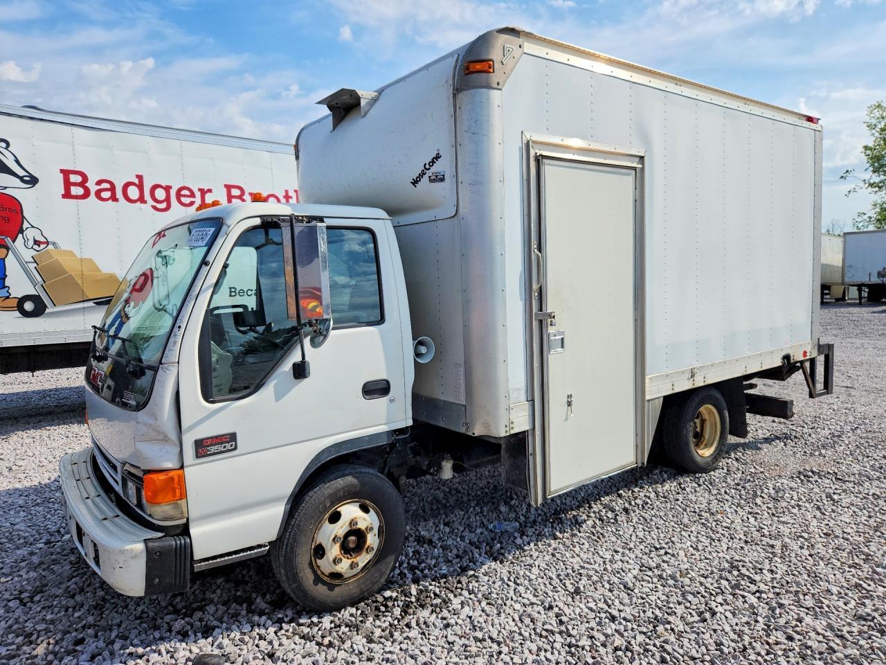2004 GMC W3500 J8DB4B14447002520