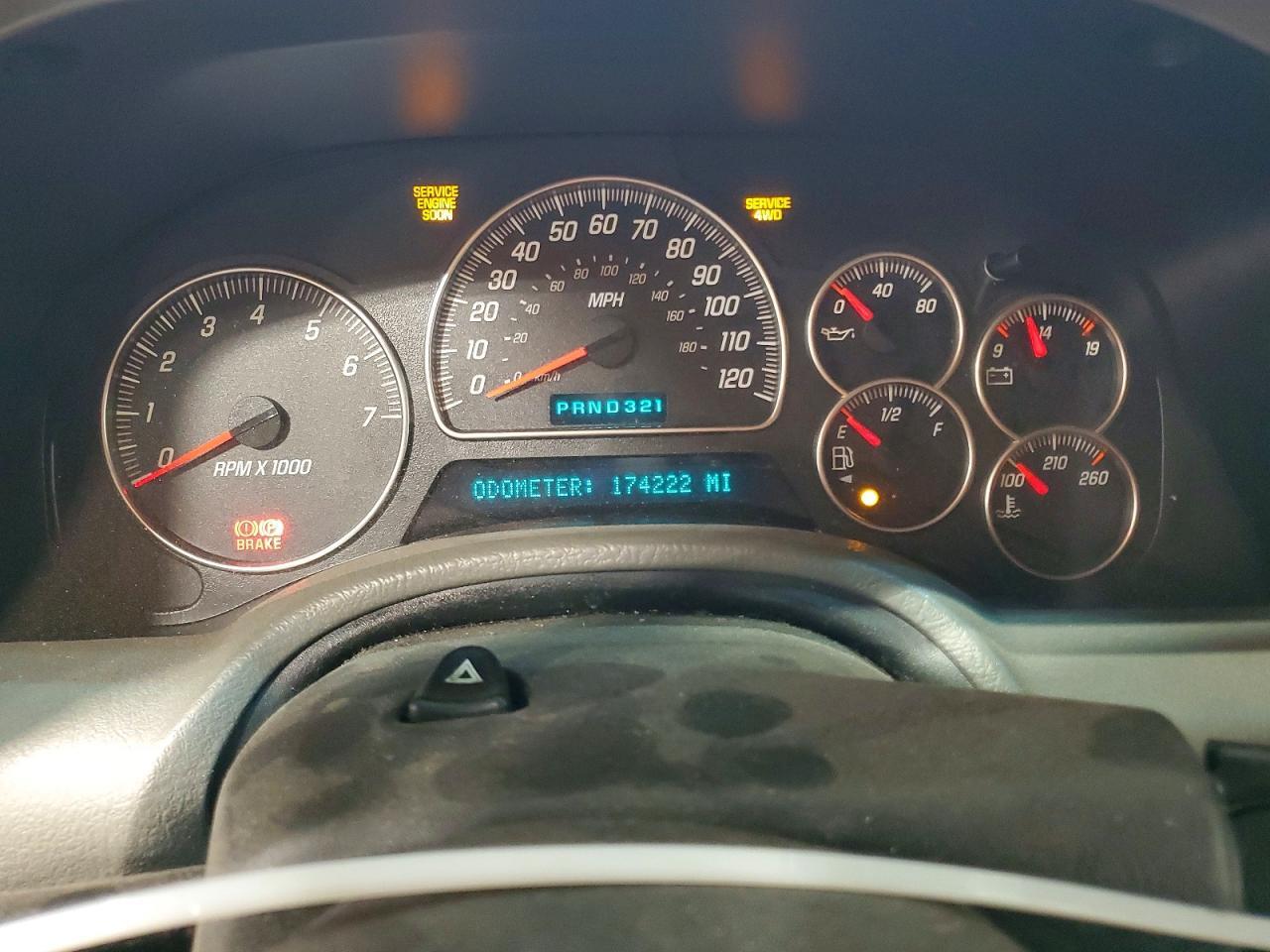 2004 GMC ENVOY — Фото 9 из 14