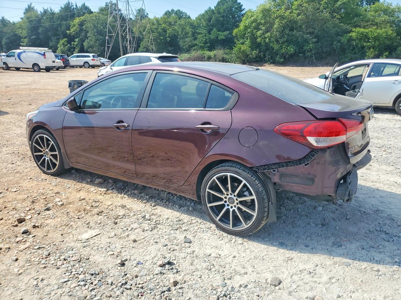 2018 KIA FORTE LX — Фото 2 из 12