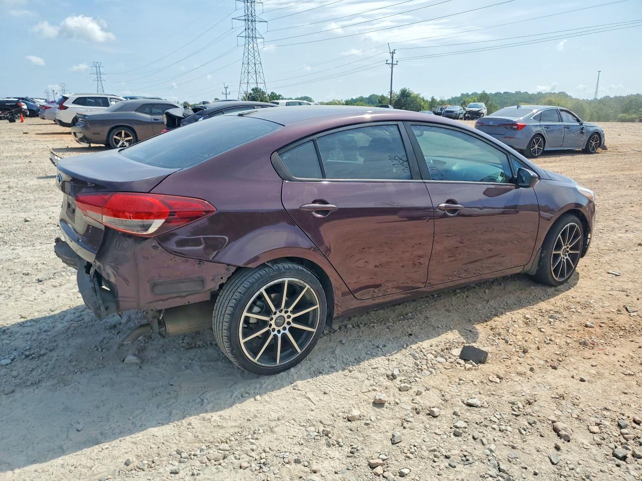2018 KIA FORTE LX — Фото 3 из 12