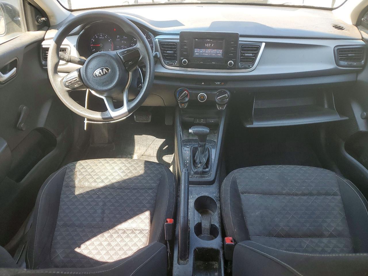 2018 KIA RIO 5-DOOR LX — Фото 8 из 12