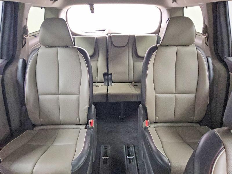 2018 KIA SEDONA EX — Фото 10 из 14
