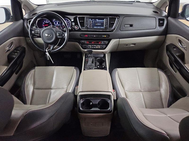 2018 KIA SEDONA EX — Фото 8 из 14