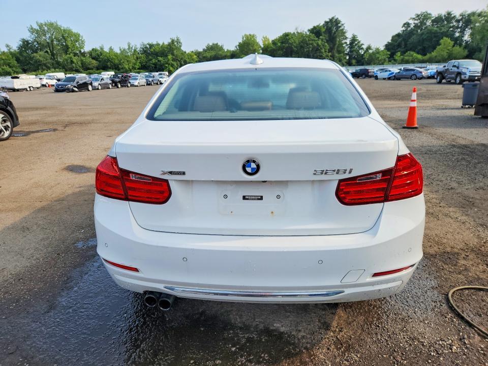 2013 BMW 328 XI — Фото 6 из 13