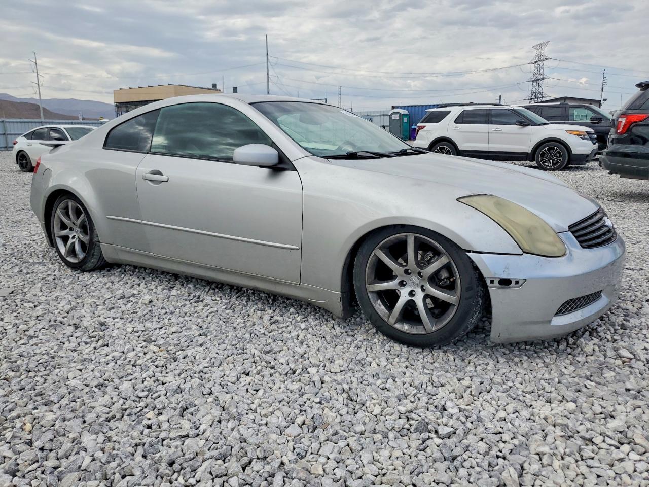 2004 INFINITI G35 BASE — Фото 4 из 12