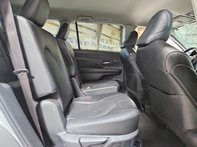 2024 TOYOTA GRAND HIGHLANDER XLE — Фото 11 из 12