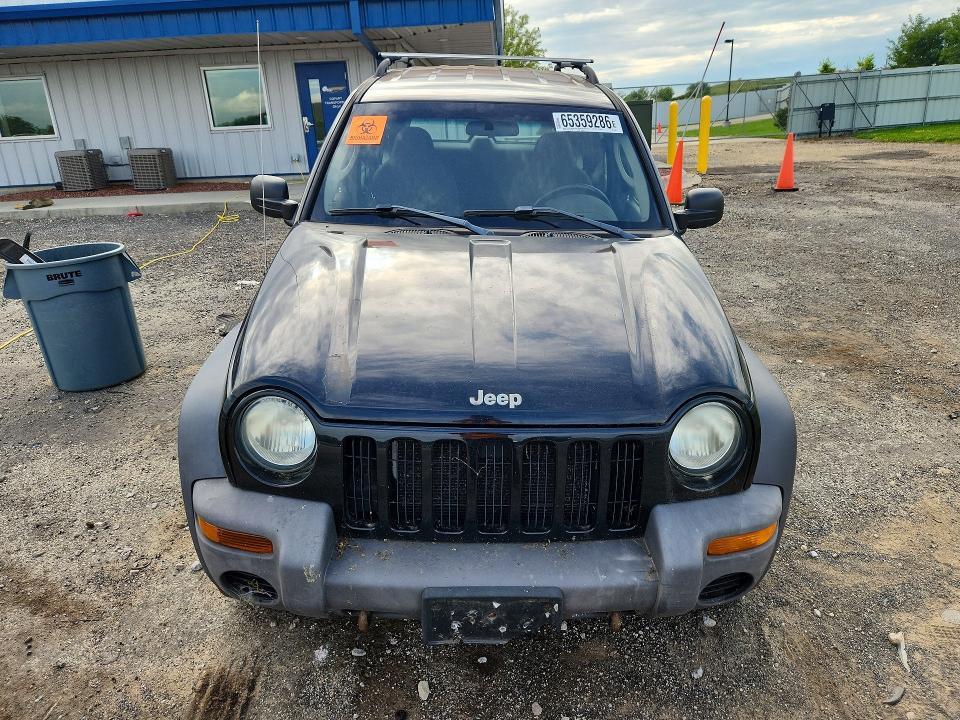 2004 JEEP LIBERTY SPORT — Фото 5 из 13