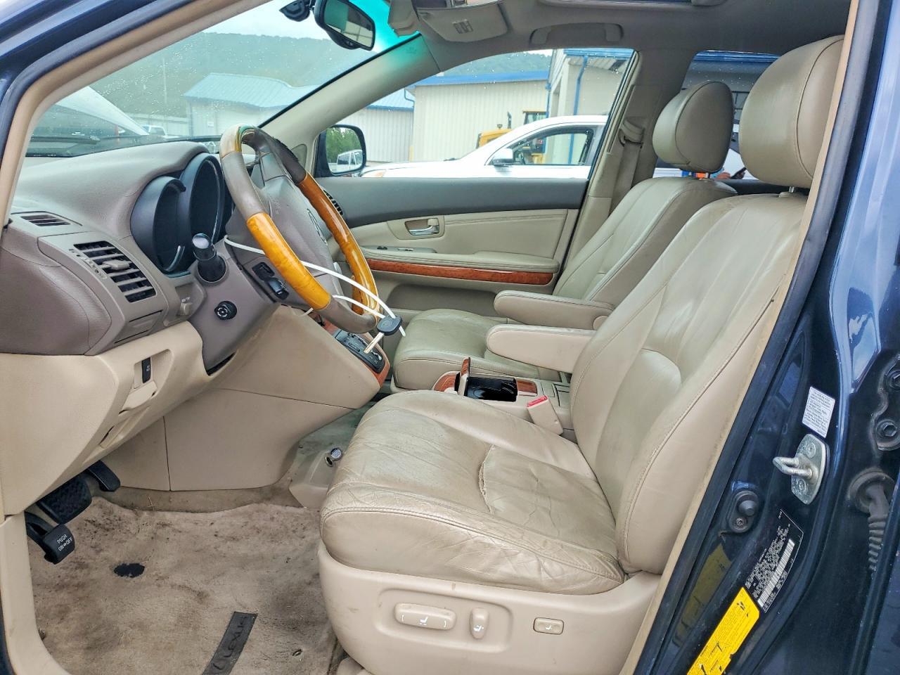 2004 LEXUS RX 330 — Фото 7 из 13