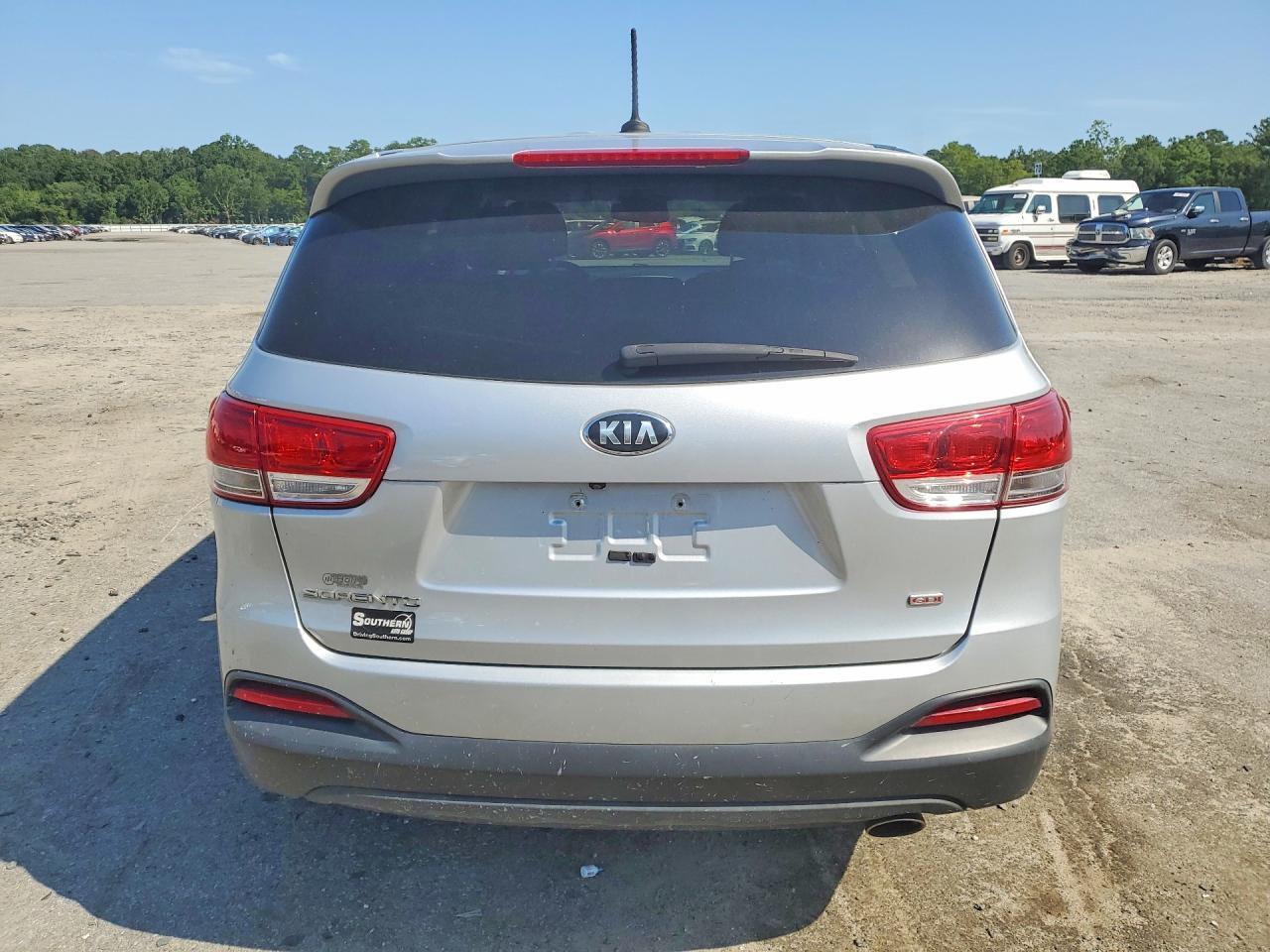 2018 KIA SORENTO L — Фото 6 из 13
