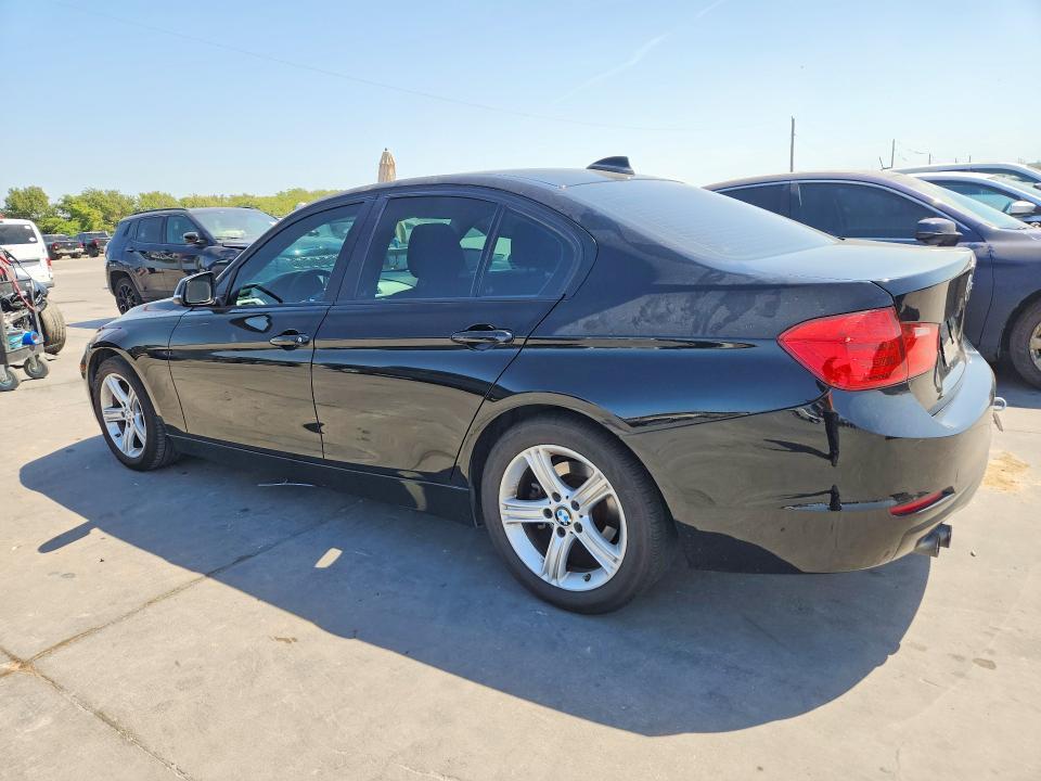 2013 BMW 328 I — Фото 2 из 12