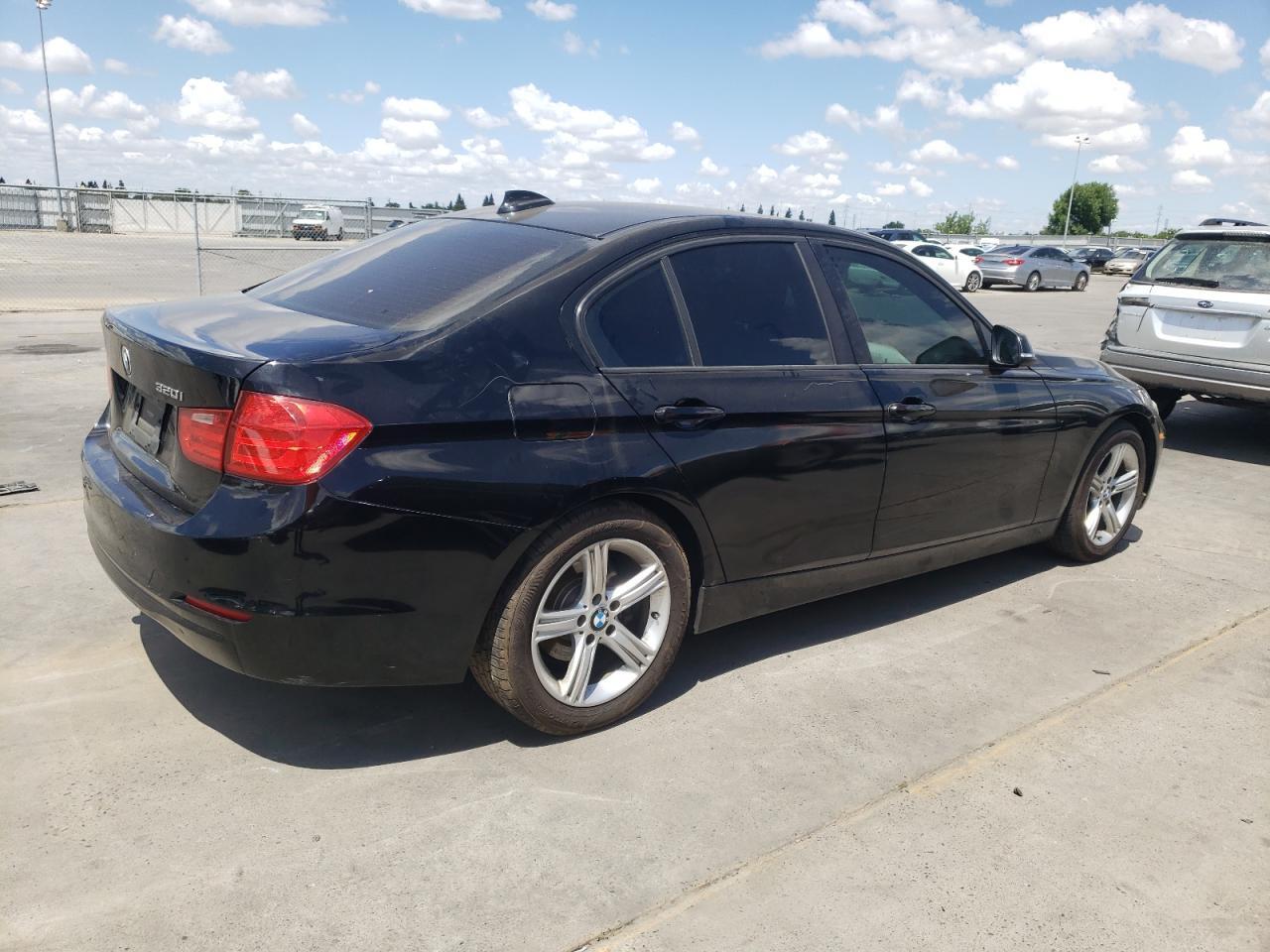 2013 BMW 320 I — Фото 3 из 12