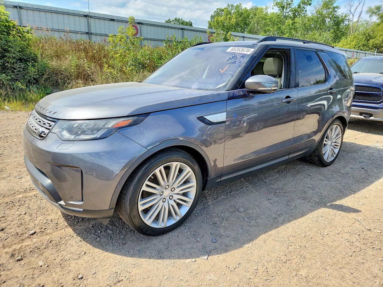 2018 LAND ROVER DISCOVERY SALRR2RVXJA077325