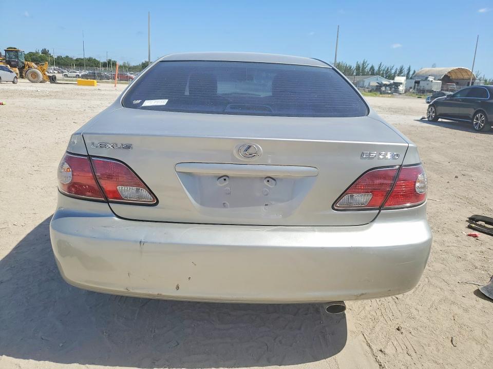 2004 LEXUS ES 330 — Фото 6 из 13