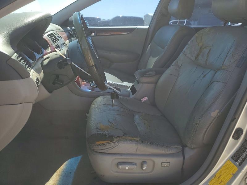 2004 LEXUS ES 330 — Фото 7 из 13