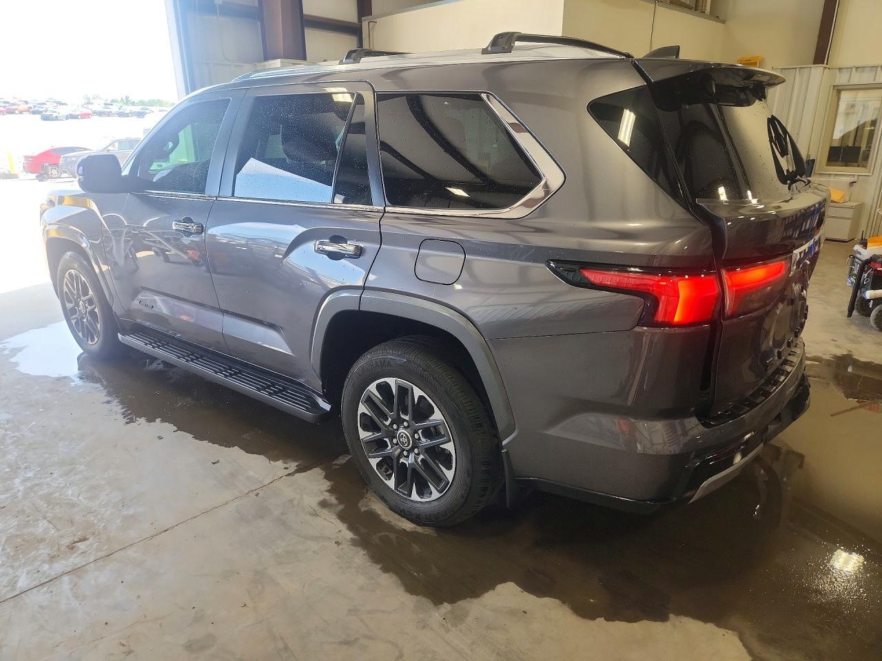 2024 TOYOTA SEQUOIA LIMITED — Фото 2 из 14