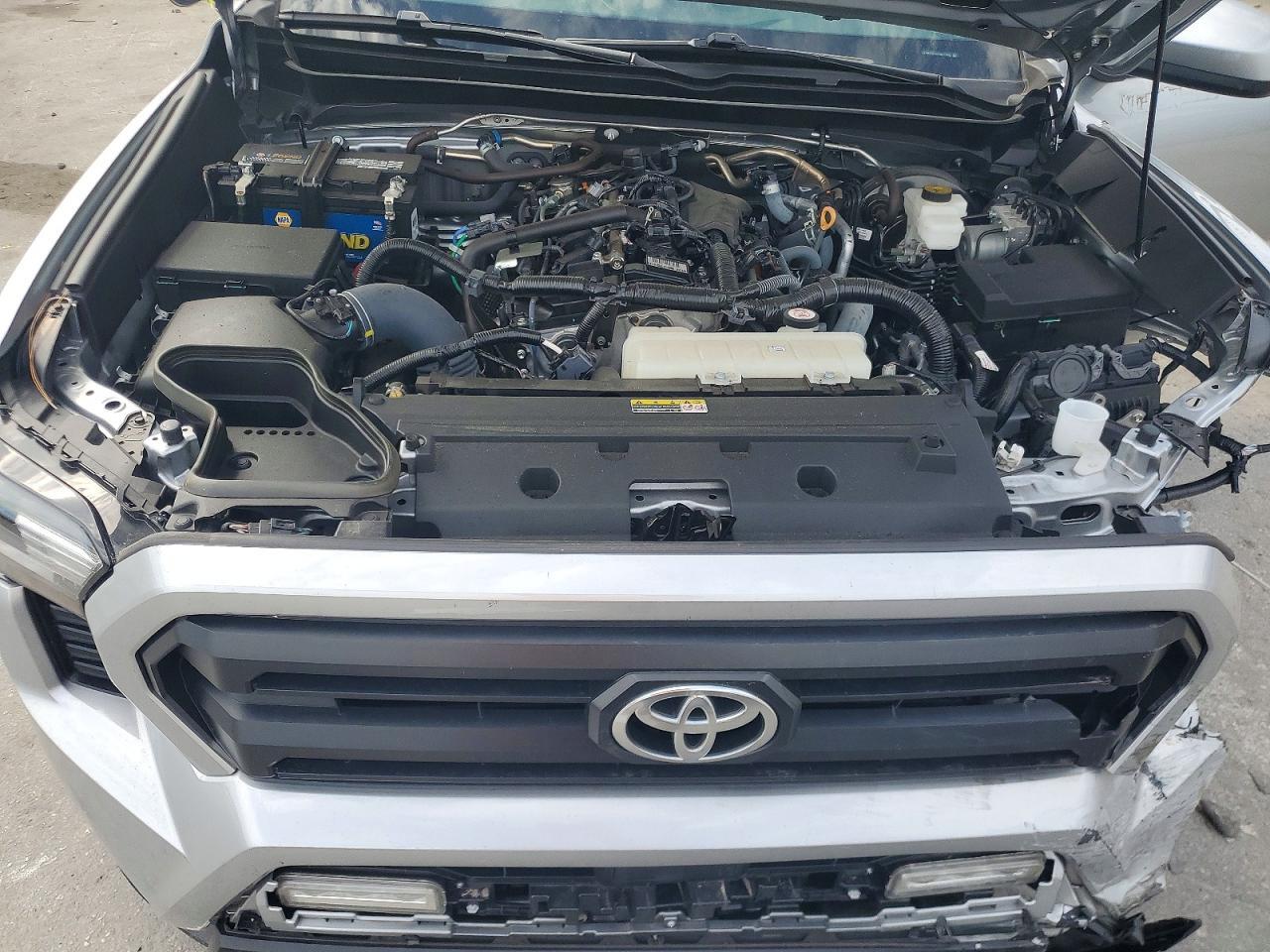 2024 TOYOTA TACOMA SR5 — Фото 11 из 13