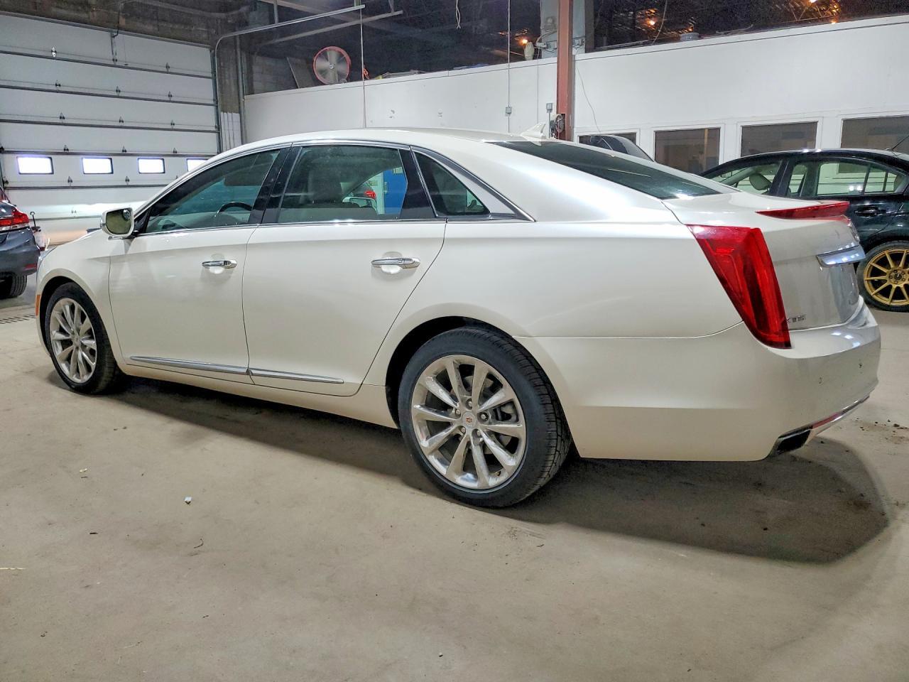 2013 CADILLAC XTS PREMIUM COLLECTION — Фото 2 из 12