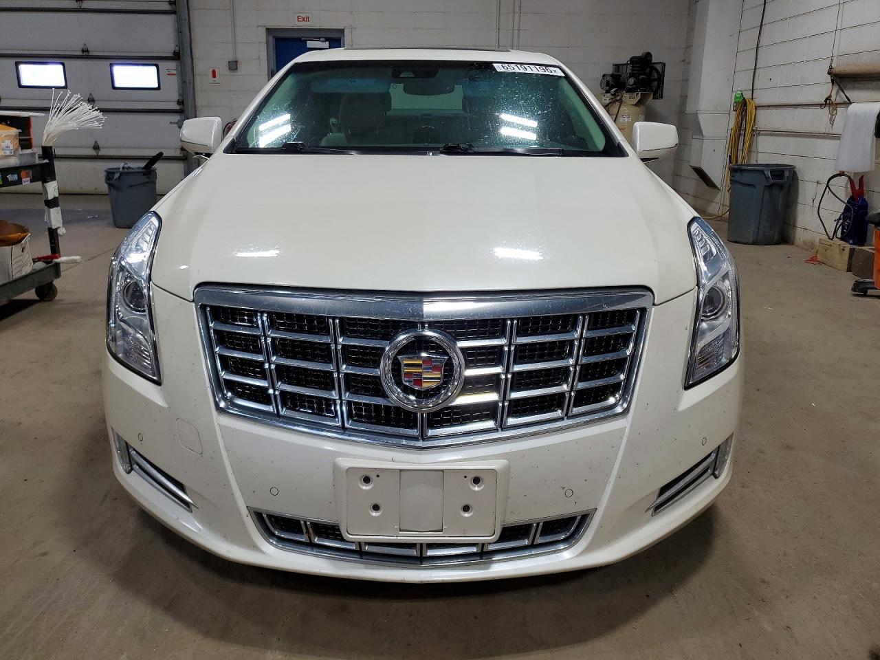 2013 CADILLAC XTS PREMIUM COLLECTION — Фото 5 из 12