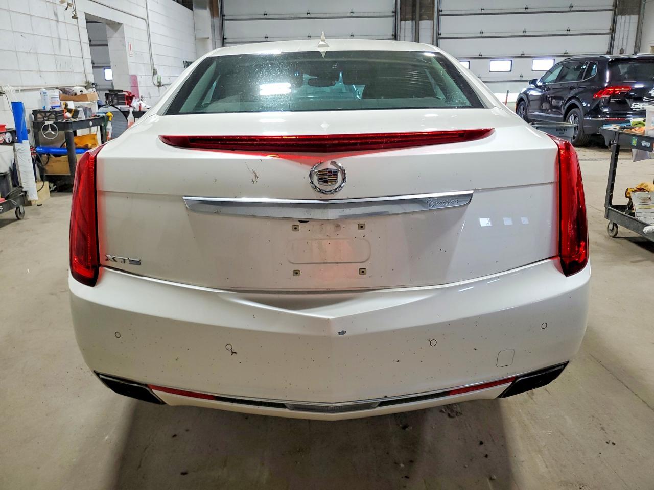 2013 CADILLAC XTS PREMIUM COLLECTION — Фото 6 из 12