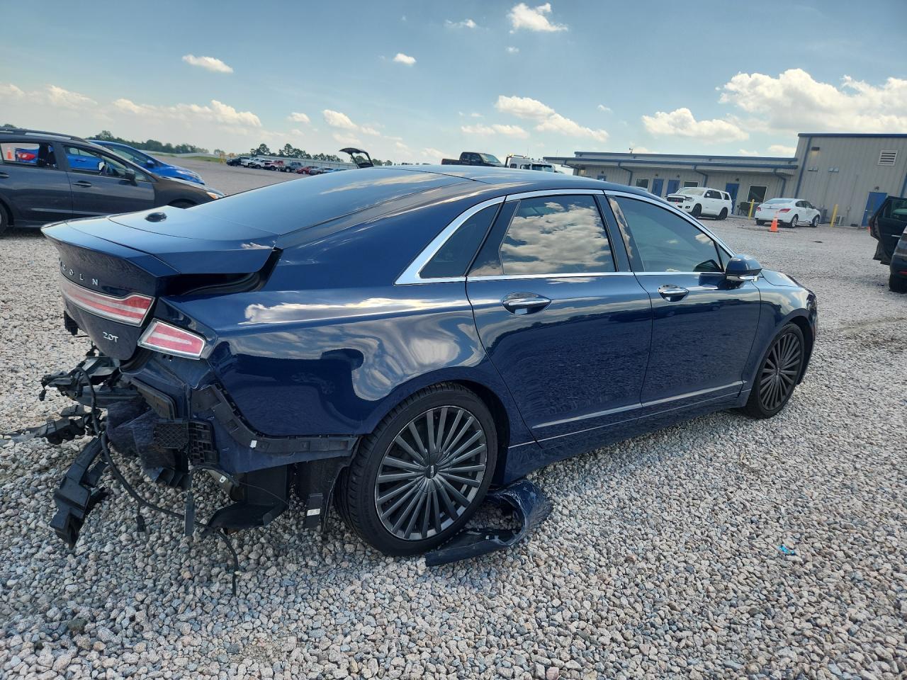 2018 LINCOLN MKZ BLACK LABEL — Фото 3 из 12
