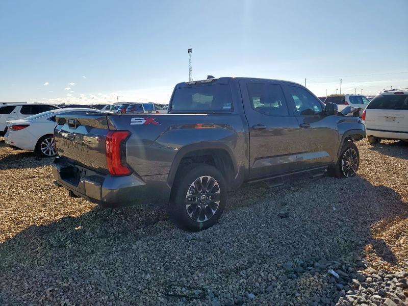 2024 TOYOTA TUNDRA CREWMAX SR — Фото 3 из 14