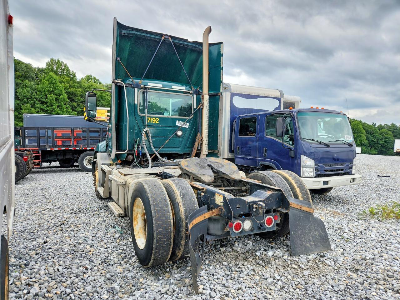 2018 MACK CXU612 SEMI TRUCK — Фото 2 из 13