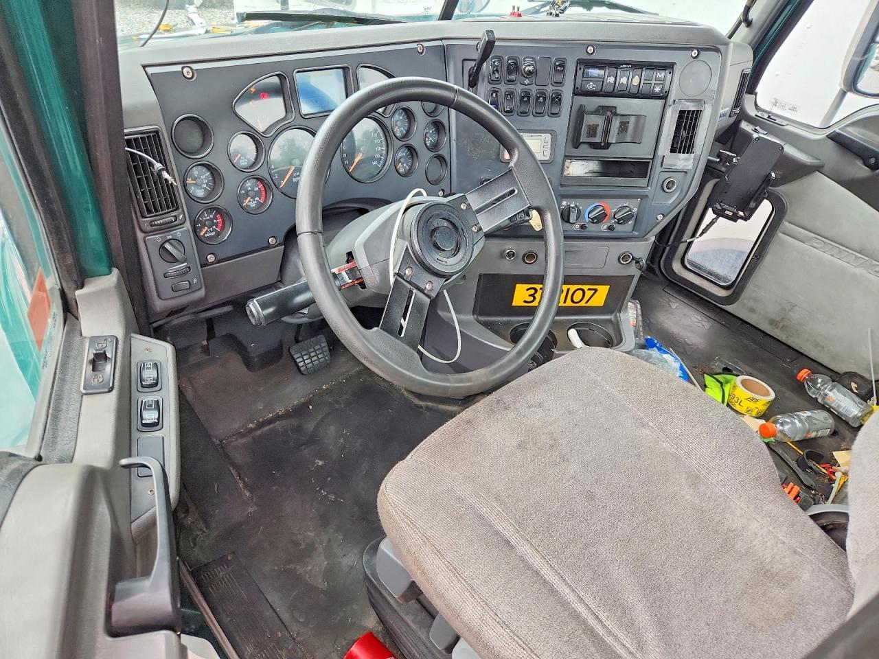 2018 MACK CXU612 SEMI TRUCK — Фото 8 из 13