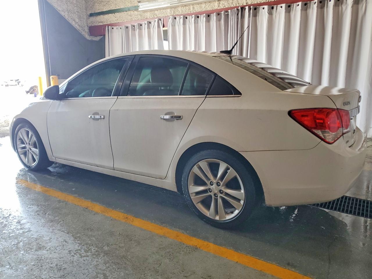 2013 CHEVROLET CRUZE LTZ — Фото 2 из 12
