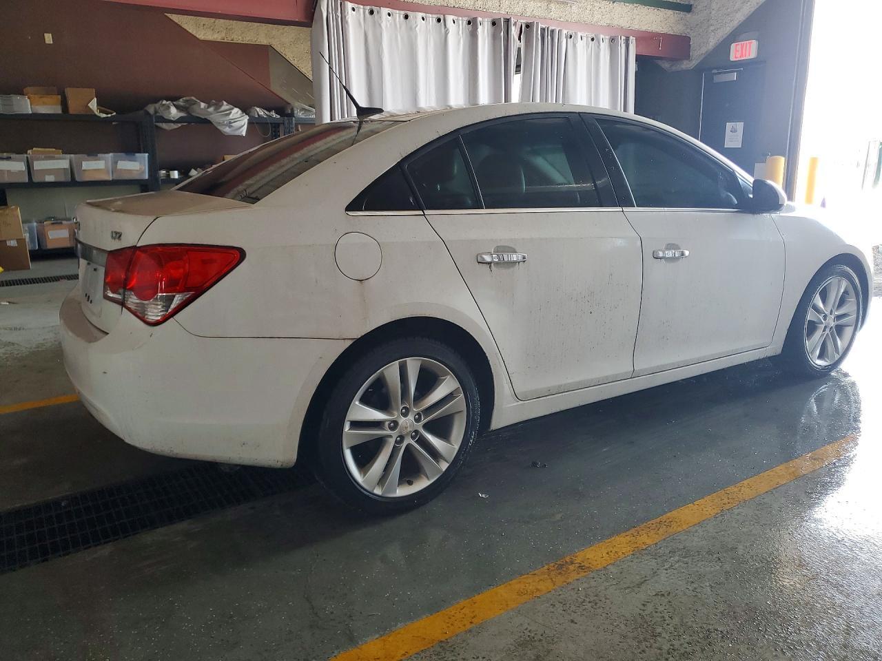 2013 CHEVROLET CRUZE LTZ — Фото 3 из 12
