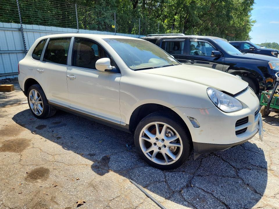 2004 PORSCHE CAYENNE S — Фото 4 из 12