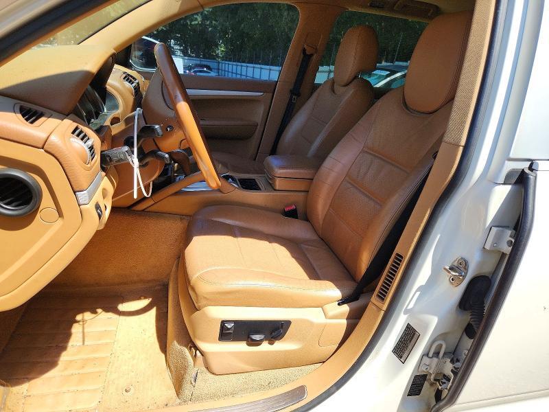 2004 PORSCHE CAYENNE S — Фото 7 из 12