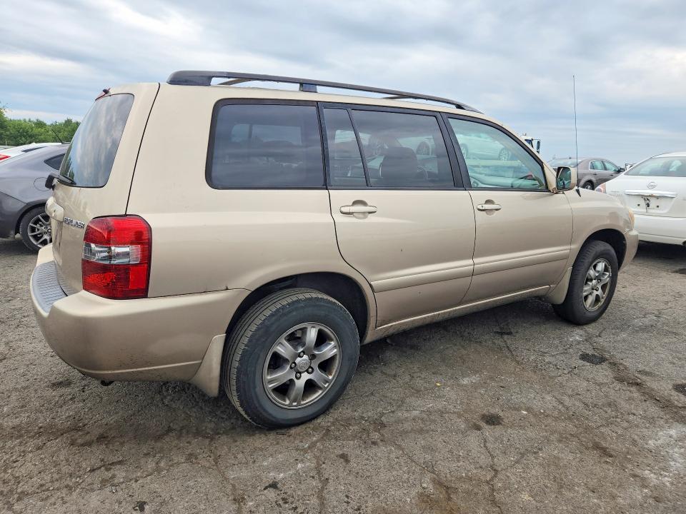 2004 TOYOTA HIGHLANDER BASE — Фото 3 из 13