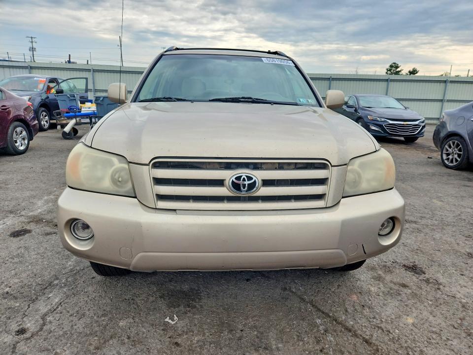 2004 TOYOTA HIGHLANDER BASE — Фото 5 из 13