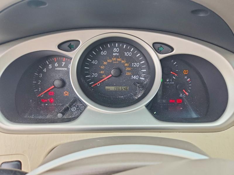 2004 TOYOTA HIGHLANDER BASE — Фото 9 из 13