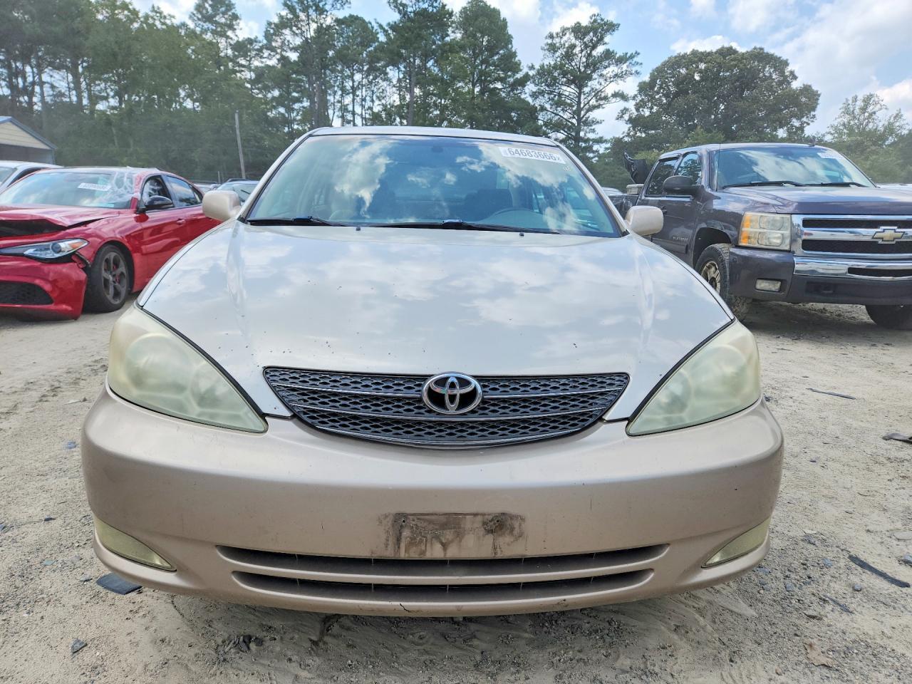 2004 TOYOTA CAMRY XLE V6 — Фото 5 из 12