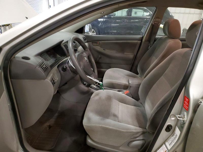 2004 TOYOTA COROLLA — Фото 7 из 12