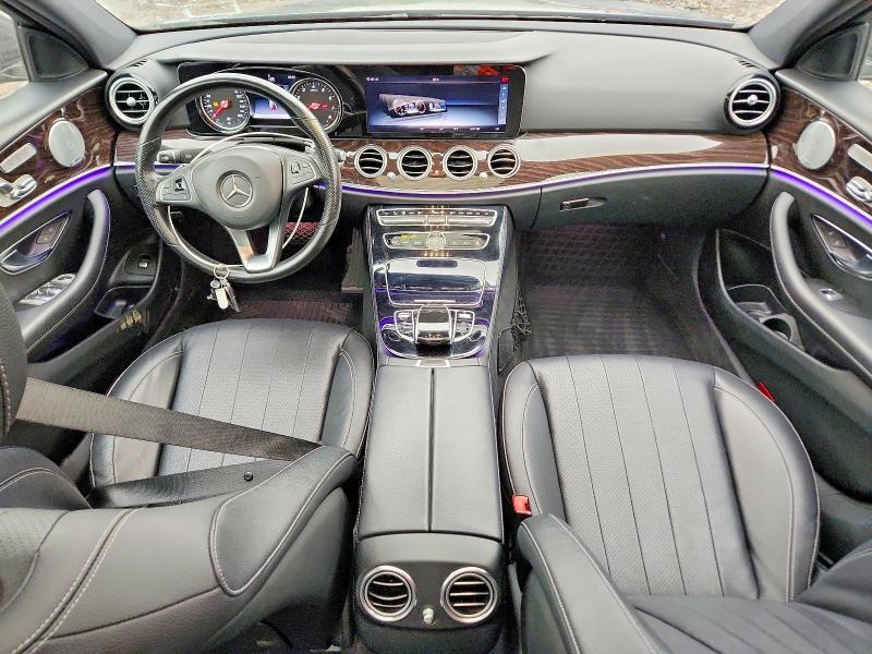 2018 MERCEDES-BENZ E 300 4MATIC — Фото 8 из 12
