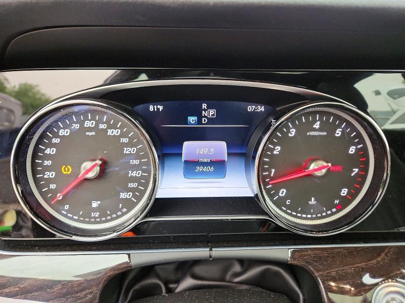 2018 MERCEDES-BENZ E 300 4MATIC — Фото 9 из 12