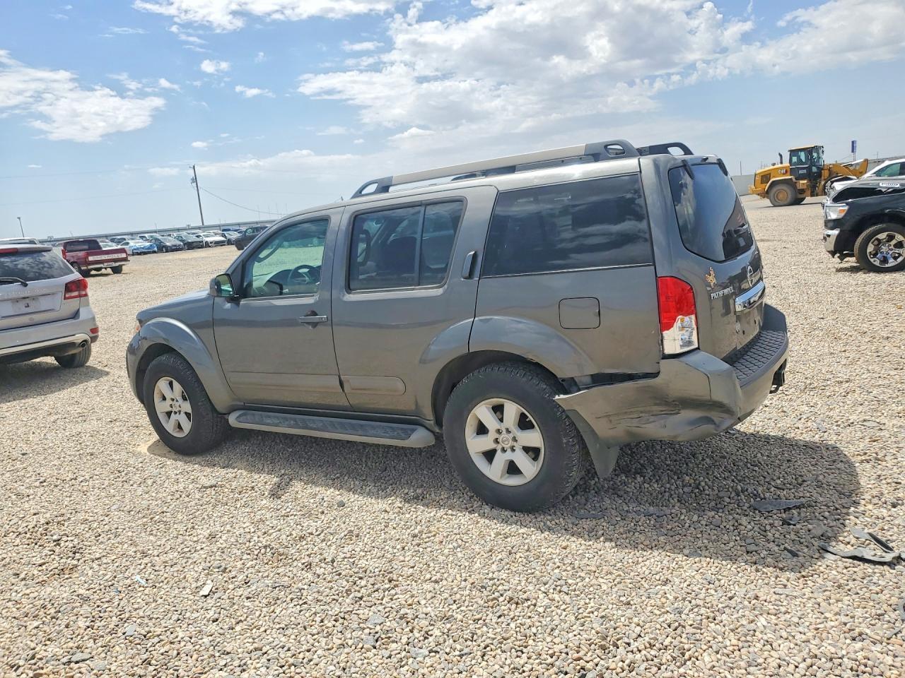 2008 NISSAN PATHFINDER S — Фото 2 из 13