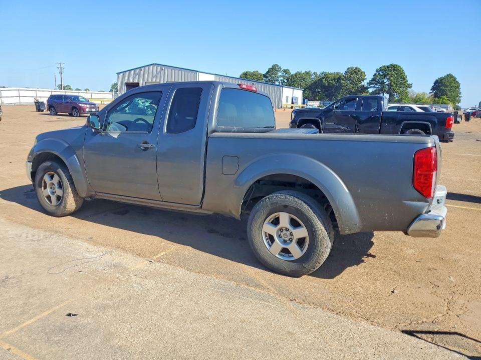 2008 NISSAN FRONTIER SE V6 — Фото 2 из 12