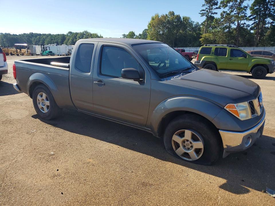 2008 NISSAN FRONTIER SE V6 — Фото 4 из 12
