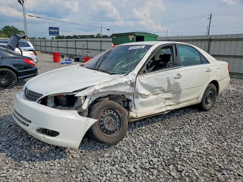 2004 TOYOTA CAMRY JTDBE32K040272273