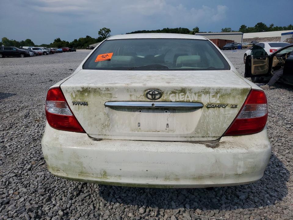 2004 TOYOTA CAMRY LE — Фото 6 из 13