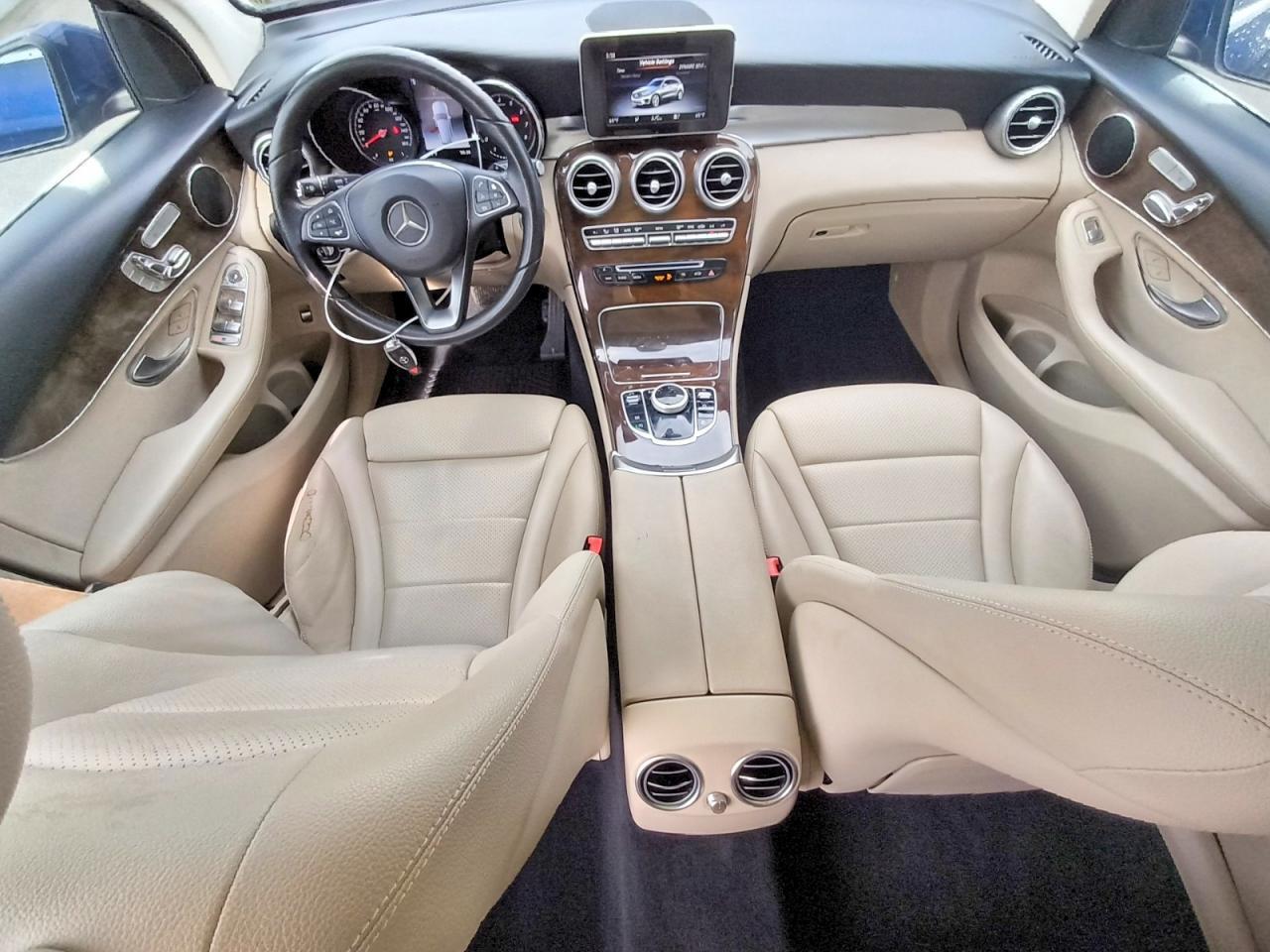 2018 MERCEDES-BENZ GLC 300 4MATIC — Фото 8 из 13
