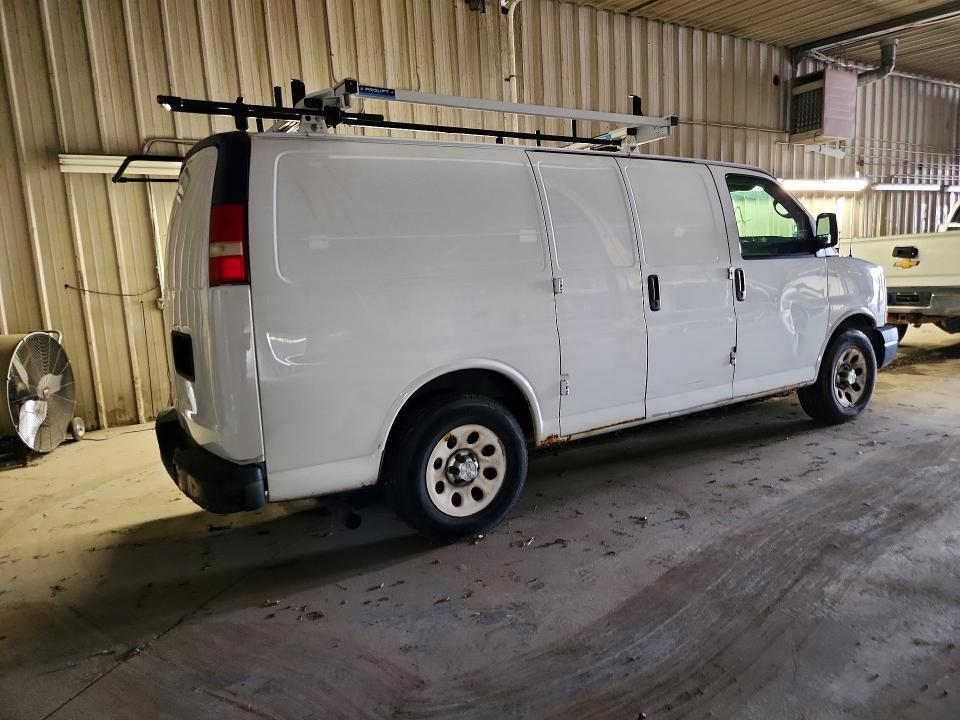 2013 CHEVROLET EXPRESS G1500 LT — Фото 3 из 12