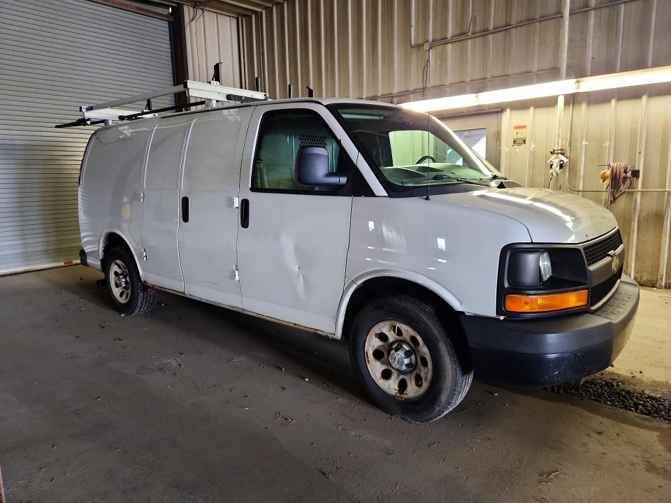 2013 CHEVROLET EXPRESS G1500 LT — Фото 4 из 12