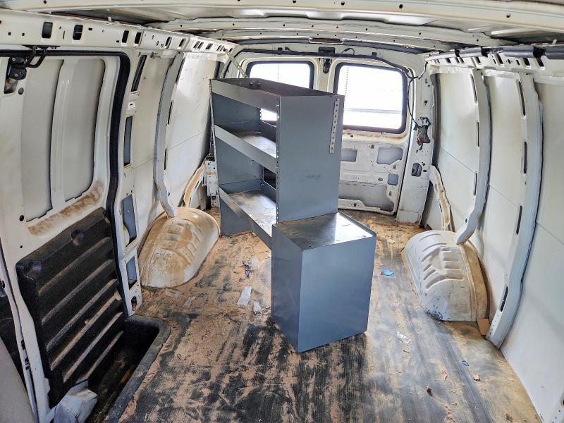 2013 CHEVROLET EXPRESS G1500 — Фото 10 из 13