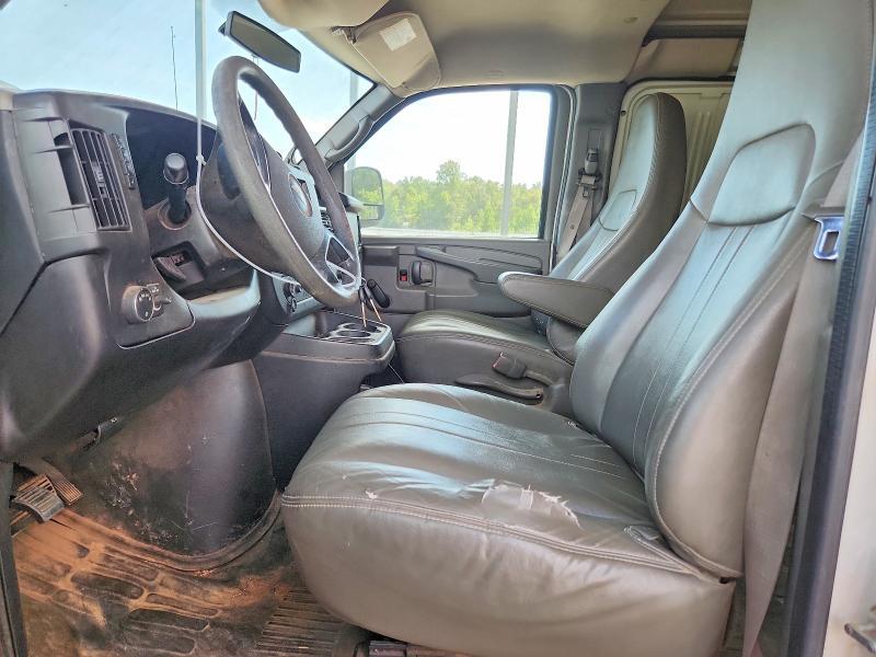 2013 CHEVROLET EXPRESS G1500 — Фото 7 из 13