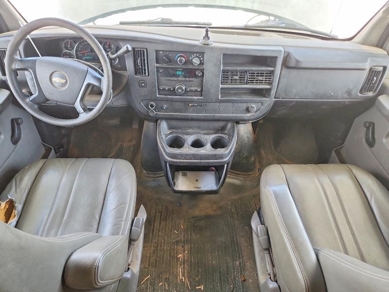 2013 CHEVROLET EXPRESS G1500 — Фото 8 из 13