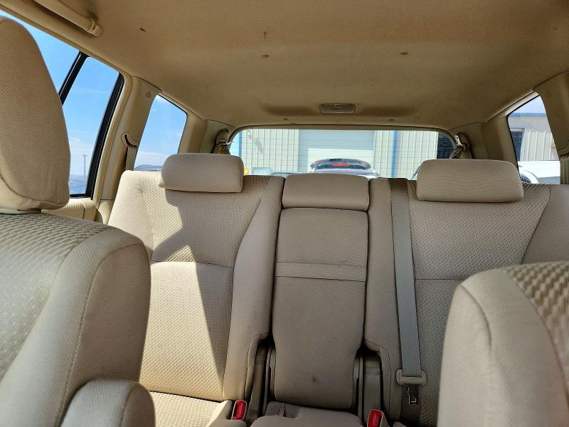 2004 TOYOTA HIGHLANDER BASE — Фото 10 из 13